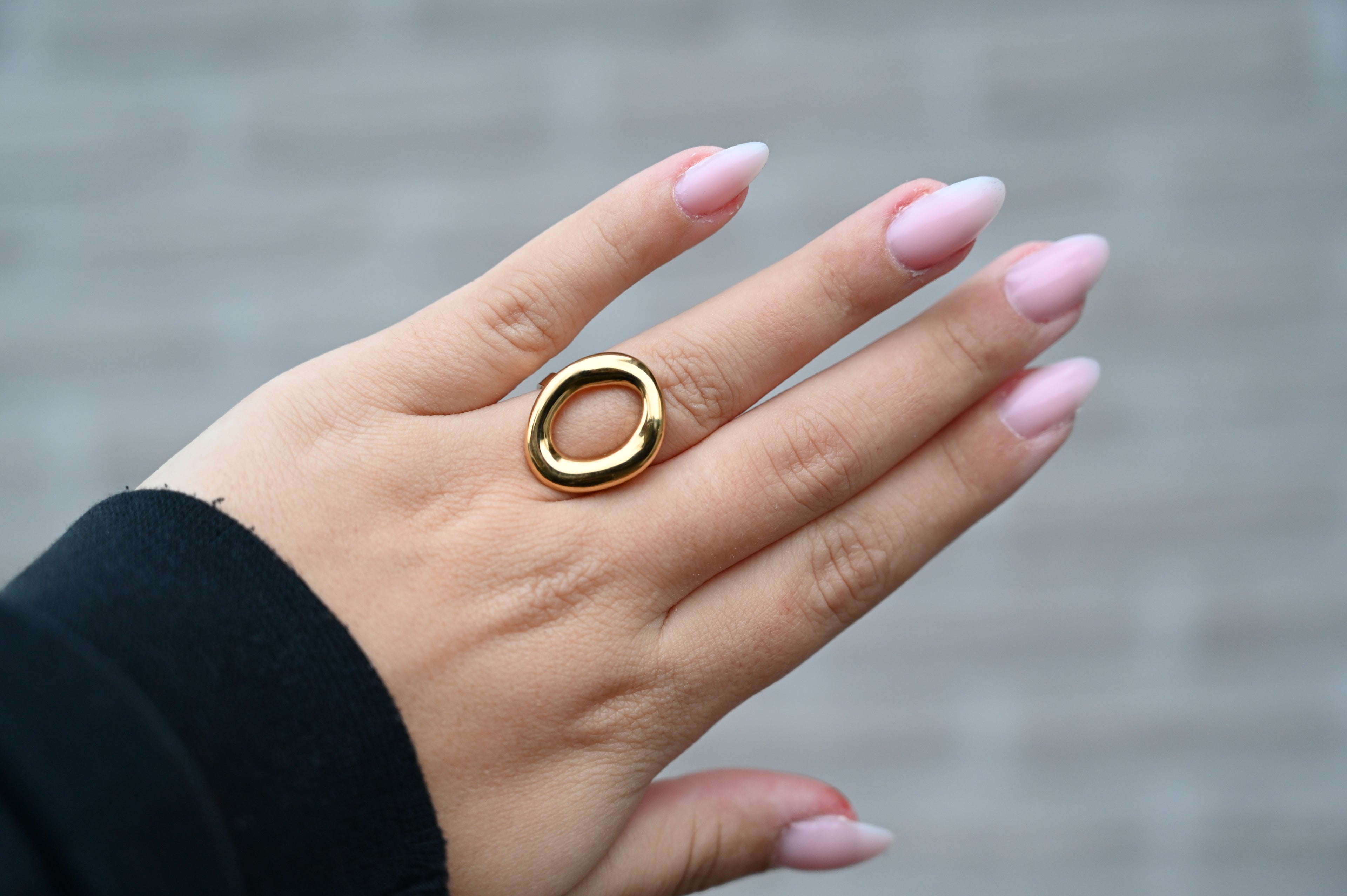 Open Loop Ring